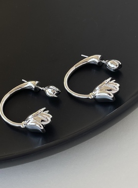 MAGICBOXACC冷淡风小众金属清冷玫瑰花朵钛钢不掉色耳环两戴耳钉