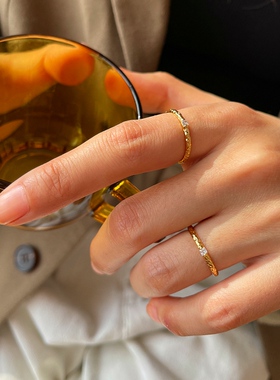 MAGICBOXACC简约冷淡风气质凹凸纹理方形小锆石混搭戒指叠戴戒指