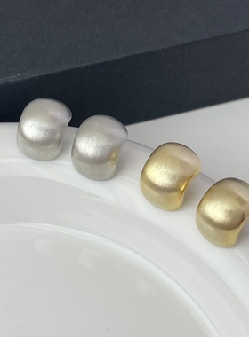 MAGICBOXACC简约质感拉丝豆豆港风925银针个性耳钉百搭耳环耳饰