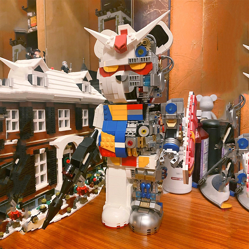 机械暴力熊网红潮玩半透视摆件