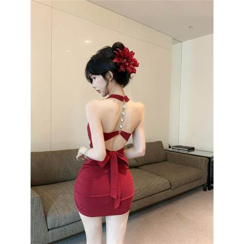 名媛风链条挂脖绑带晚礼服吊带裙
