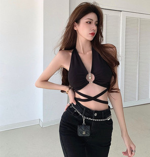 性感小心机挂脖式镂空上衣女夏新款时尚后背交叉绑带吊带背心外穿