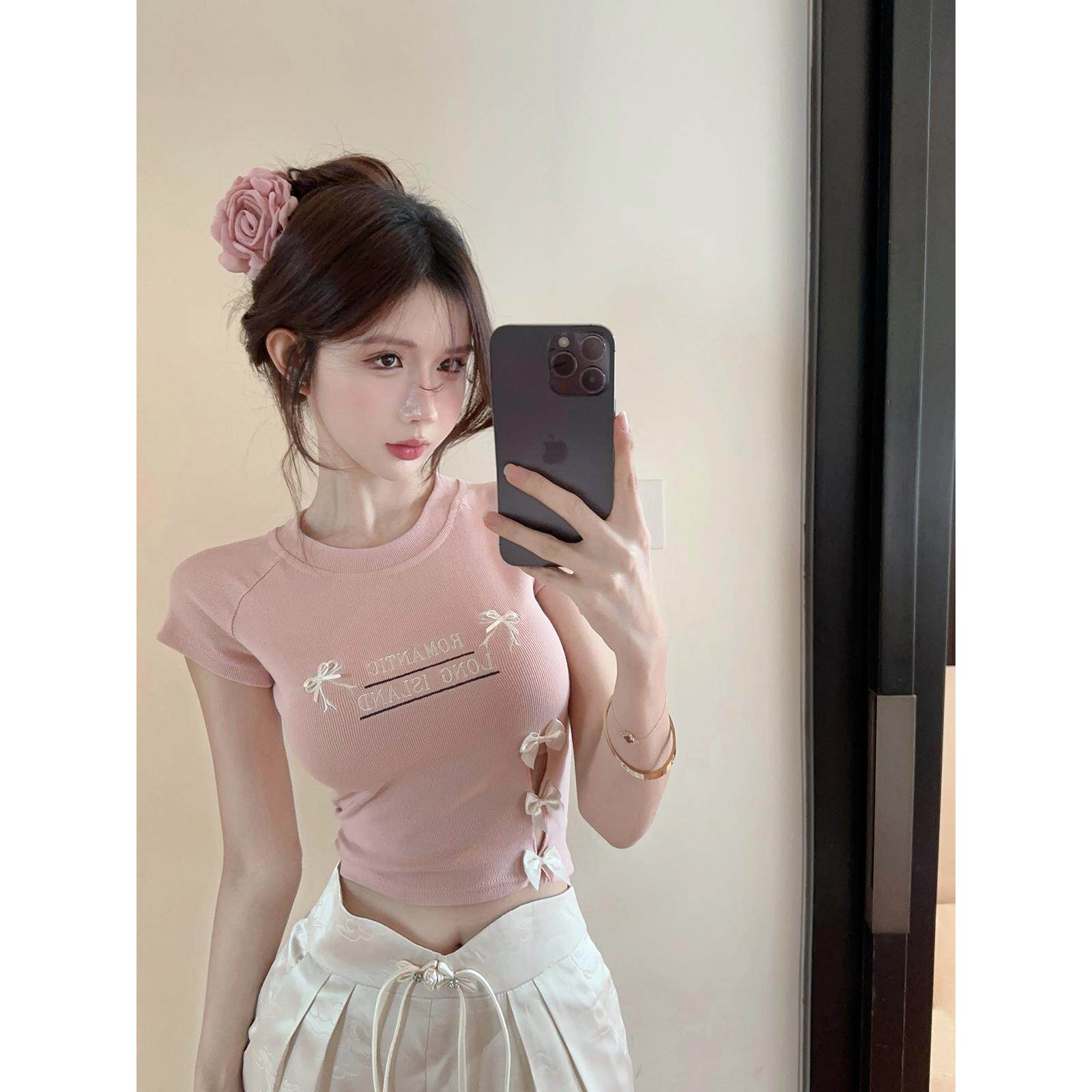 刺绣字母蝴蝶结镂空短袖t恤女夏小个子修身显瘦甜美减龄短款上衣