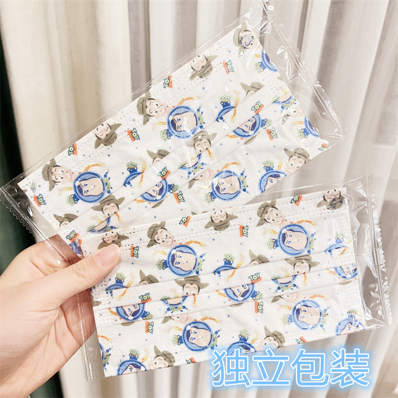 欧阳娜娜同款巴斯光年独立装口罩
