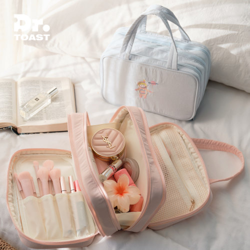 化妆包女大容量分区化妆品收纳包