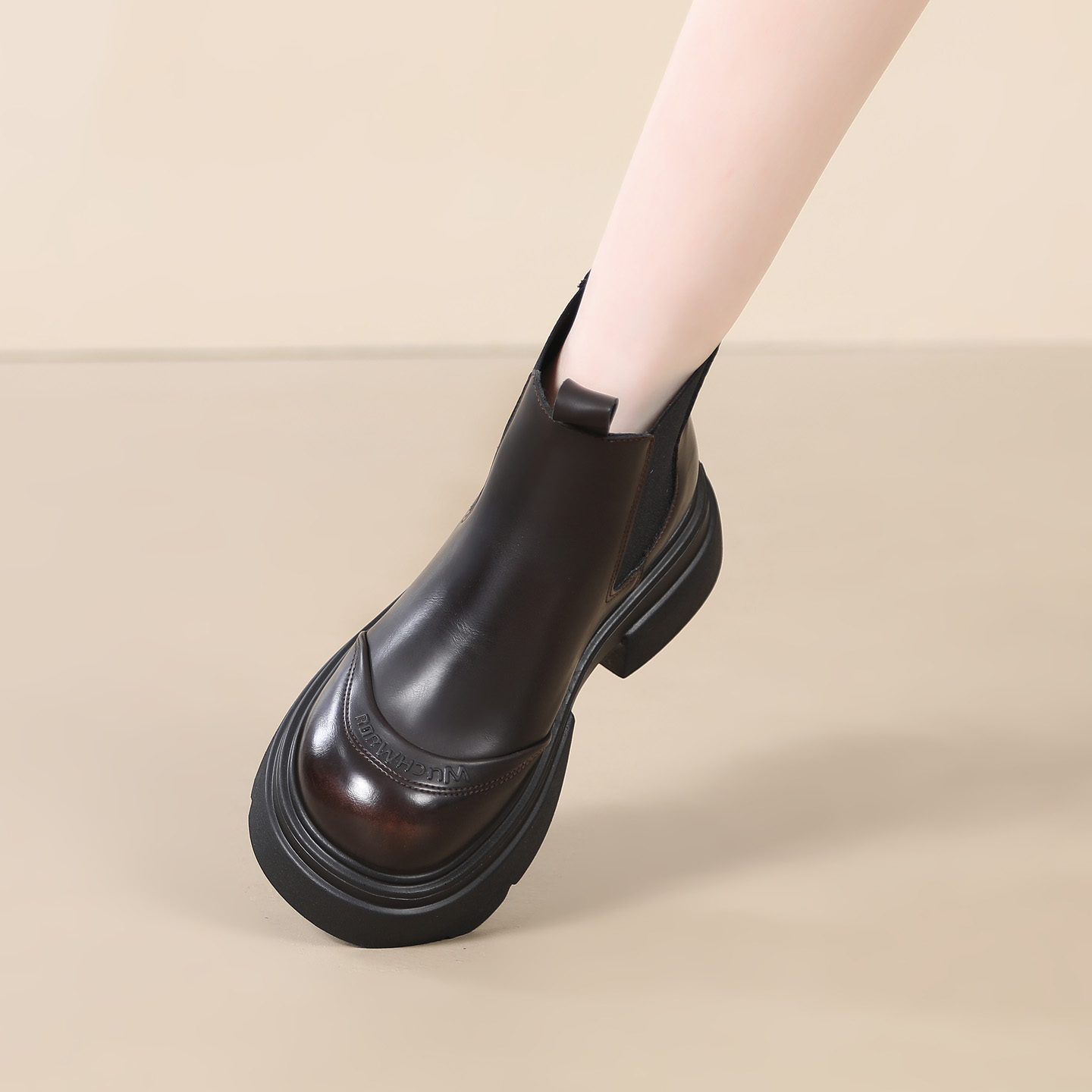 欧货切尔西靴短靴女真皮字母