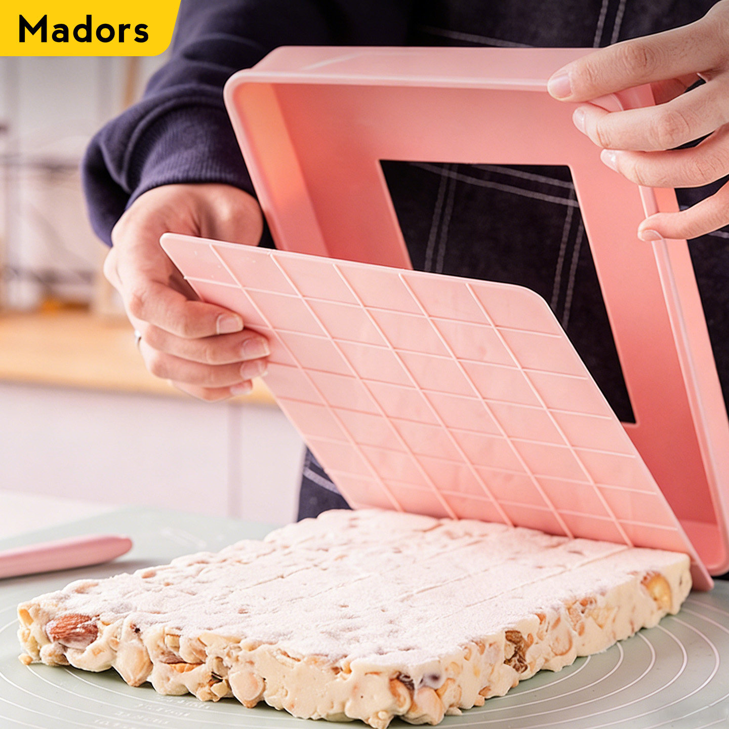 粉色雪花酥模具盘牛轧糖磨具礼物手工自制不沾定型活底食品级烘焙