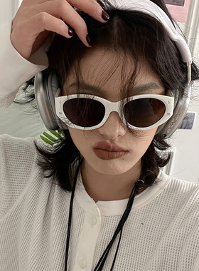 欧美风猫眼白色墨镜辣妹潮2024