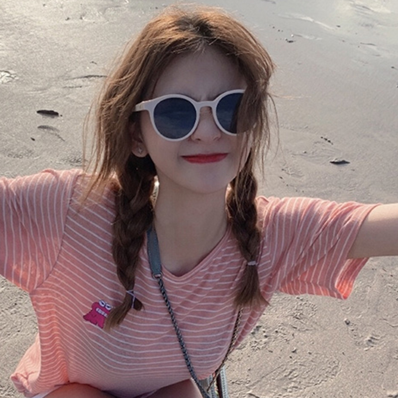 2022韩版复古少女白色小框墨镜女潮ins网红街拍太阳眼镜大脸显瘦