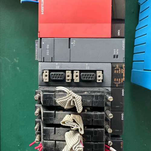 议价三菱Q系列Q00CPU，QJ71C24N-R2，QX42，Q