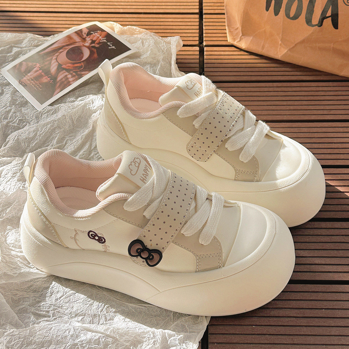 厚底小白鞋女2026新款春季百搭配阔腿裤板鞋小众运动休闲鞋面包鞋