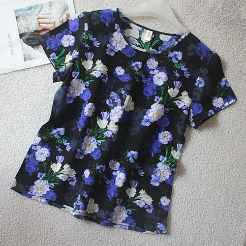 黑底紫花桑蚕丝圆领短袖T恤