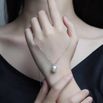 s925银经典王妃吊坠锁骨链澳白珍珠吊坠女镶钻戴妃锁骨链珍珠挂坠