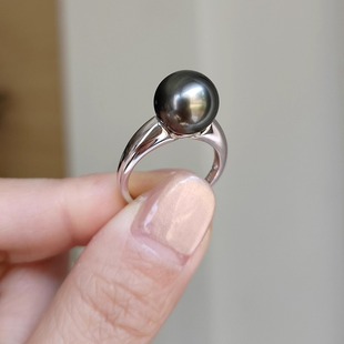925银大溪地黑珍珠戒指女珍珠戒子活口可调节经典素面澳母贝女戒