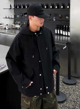秋冬新款连帽防风防水肌理宽松廓形户外冲锋衣外套男女情侣款潮