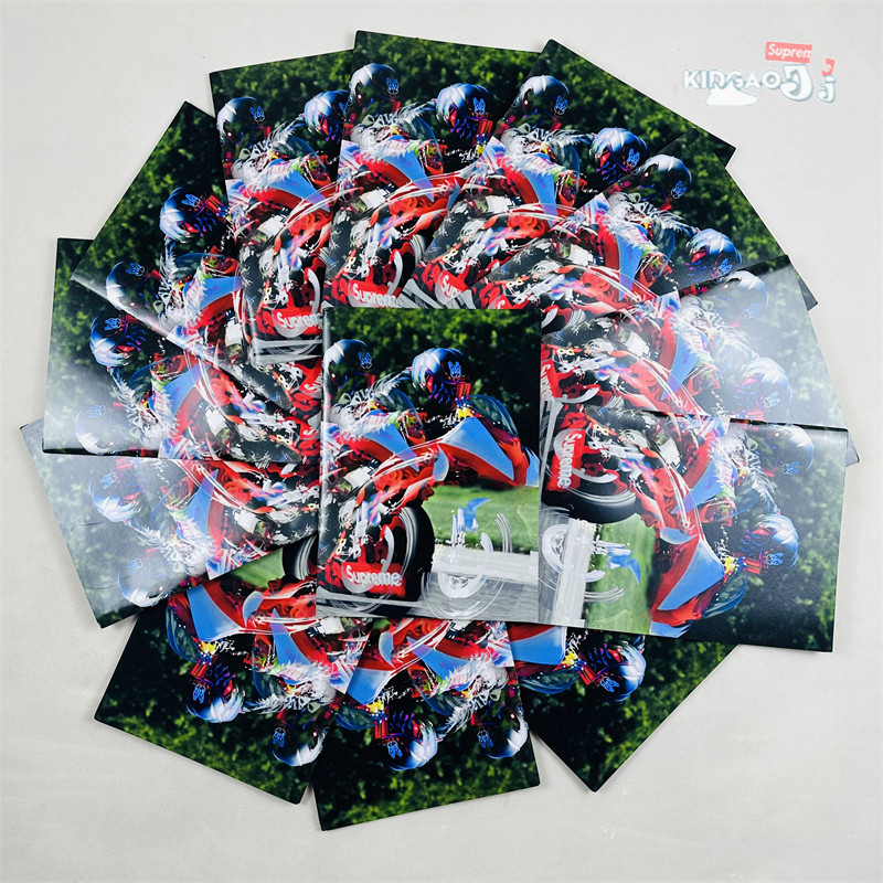SPOT SUPREME 22FW COKEY ZINE 오토바이 매니아 매거진