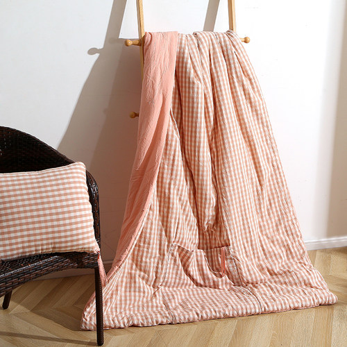 水洗棉纯棉面料抱枕被