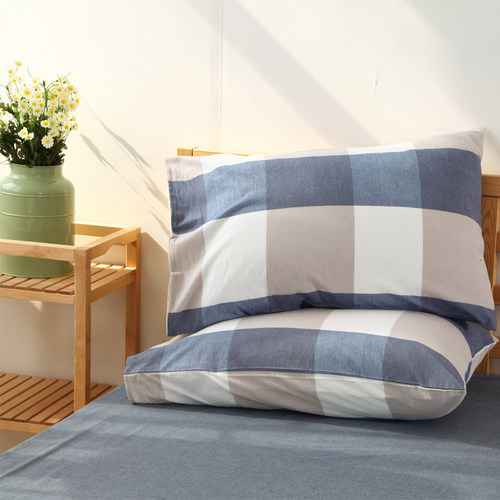 无印良品水洗棉格子条纹枕头套