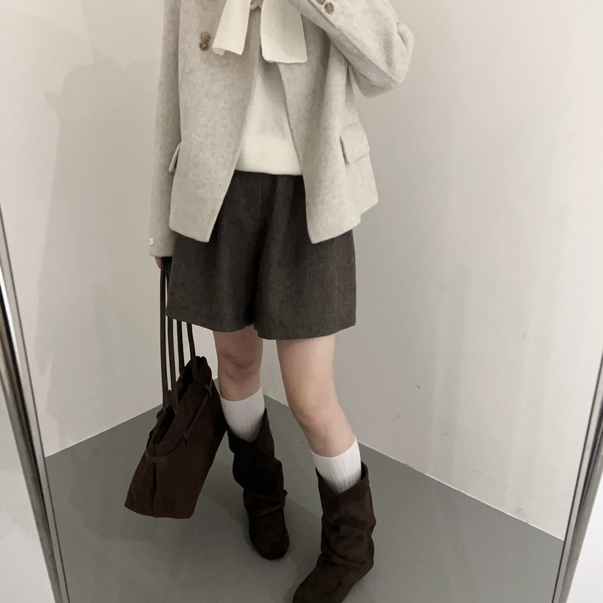 OFA法式复古小女人气质淑女毛呢休闲短裤（含50羊毛）89284