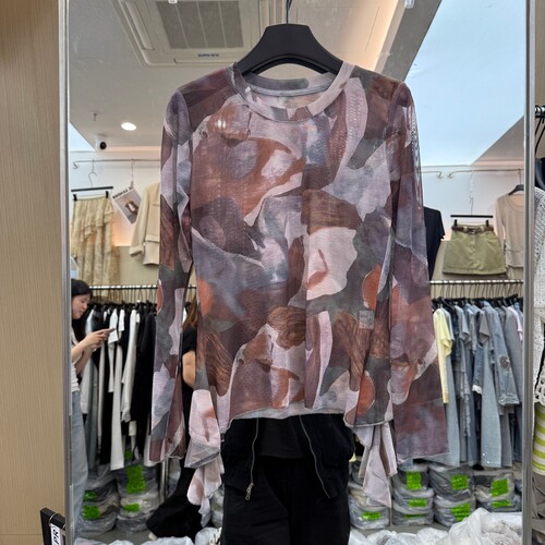 欧洲站2026春季新款长袖网纱T恤女装晕染印花修身薄款圆领上衣