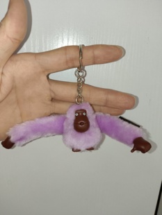 中号大猩猩毛绒小猴子包包挂饰钥匙扣男女双肩包钱包挂件儿童玩具