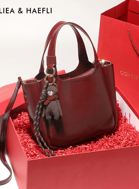 香港品牌软皮小托特包包女式2026新款红色手提单肩包高级感斜挎包