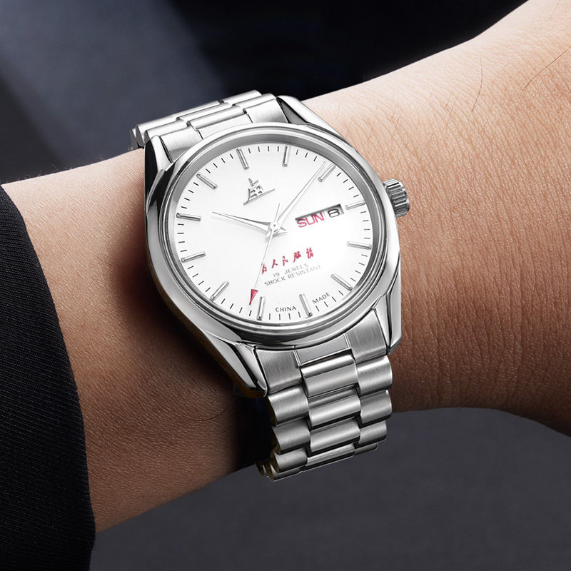 上海老乱牌双历男士简约石英手表全钢防水男表复古时尚典腕表国产