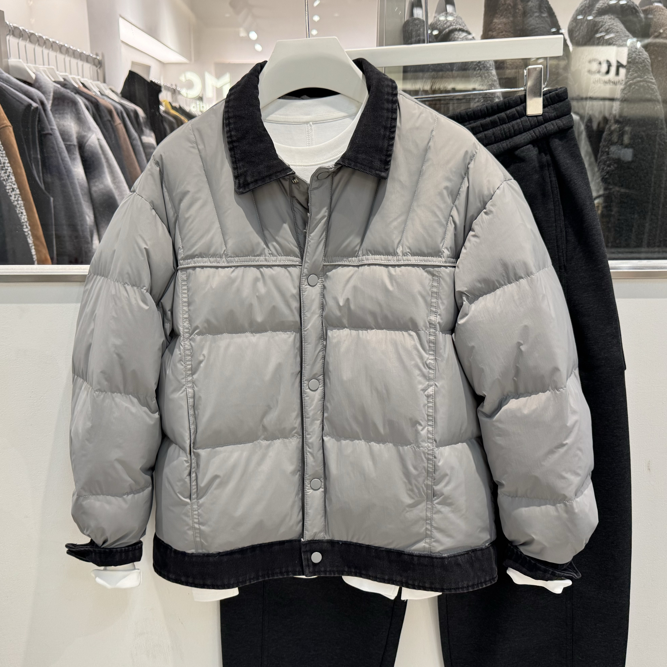 2025冬季假两件轻薄款羽绒服男潮牌牛仔拼接设计感百搭鸭绒外套