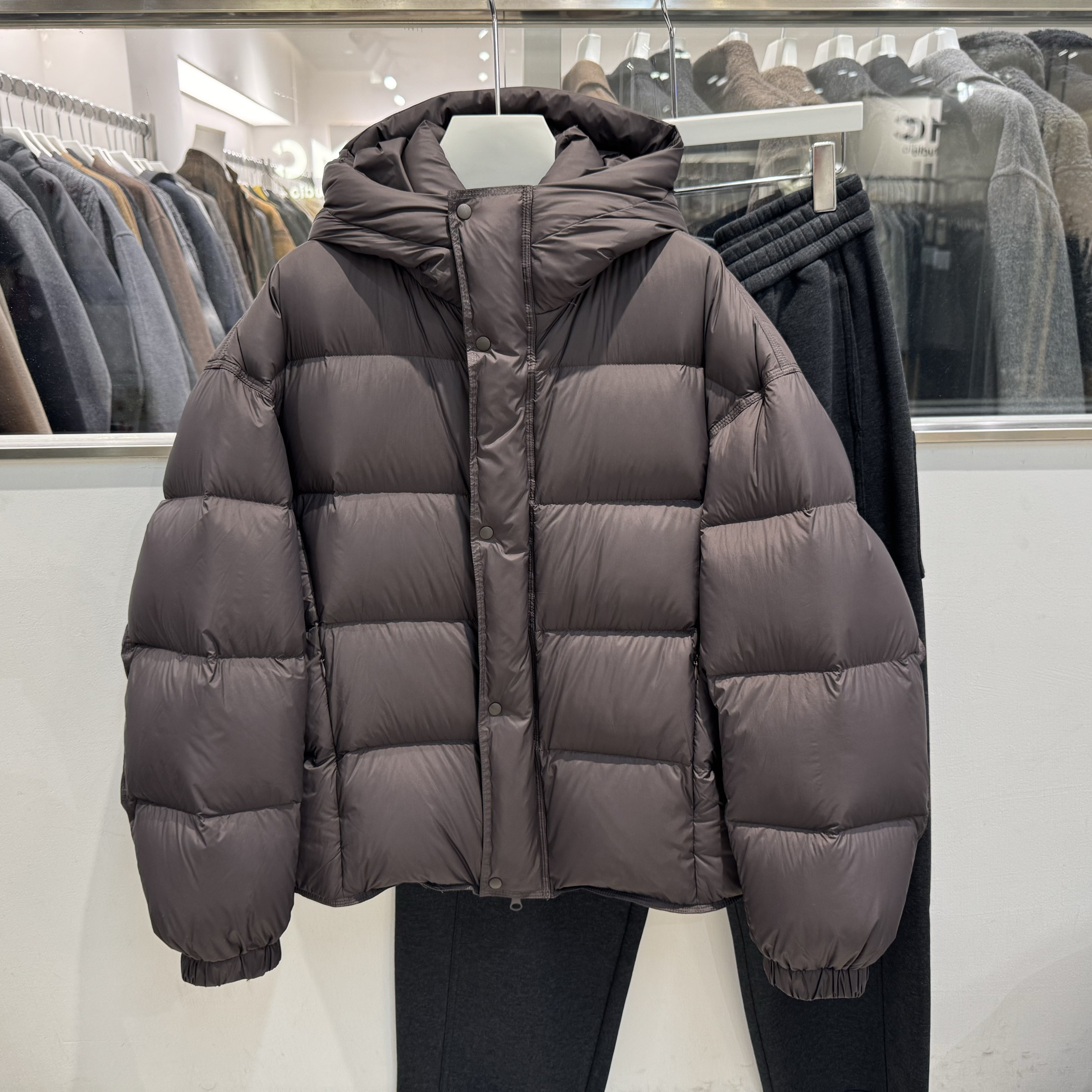 2025冬季白鸭绒连帽高充绒泡芙羽绒服男宽松保暖痞帅情侣面包服潮