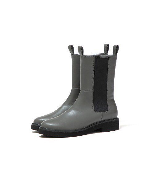 THE ORIGINAL NEW LIGHTWEIGHT AND SIMPLE BOOTIES OF THE JAPANESE SINGLE EXPENSIVE BRAND ARE AVAILABLE IN PLUS SIZES