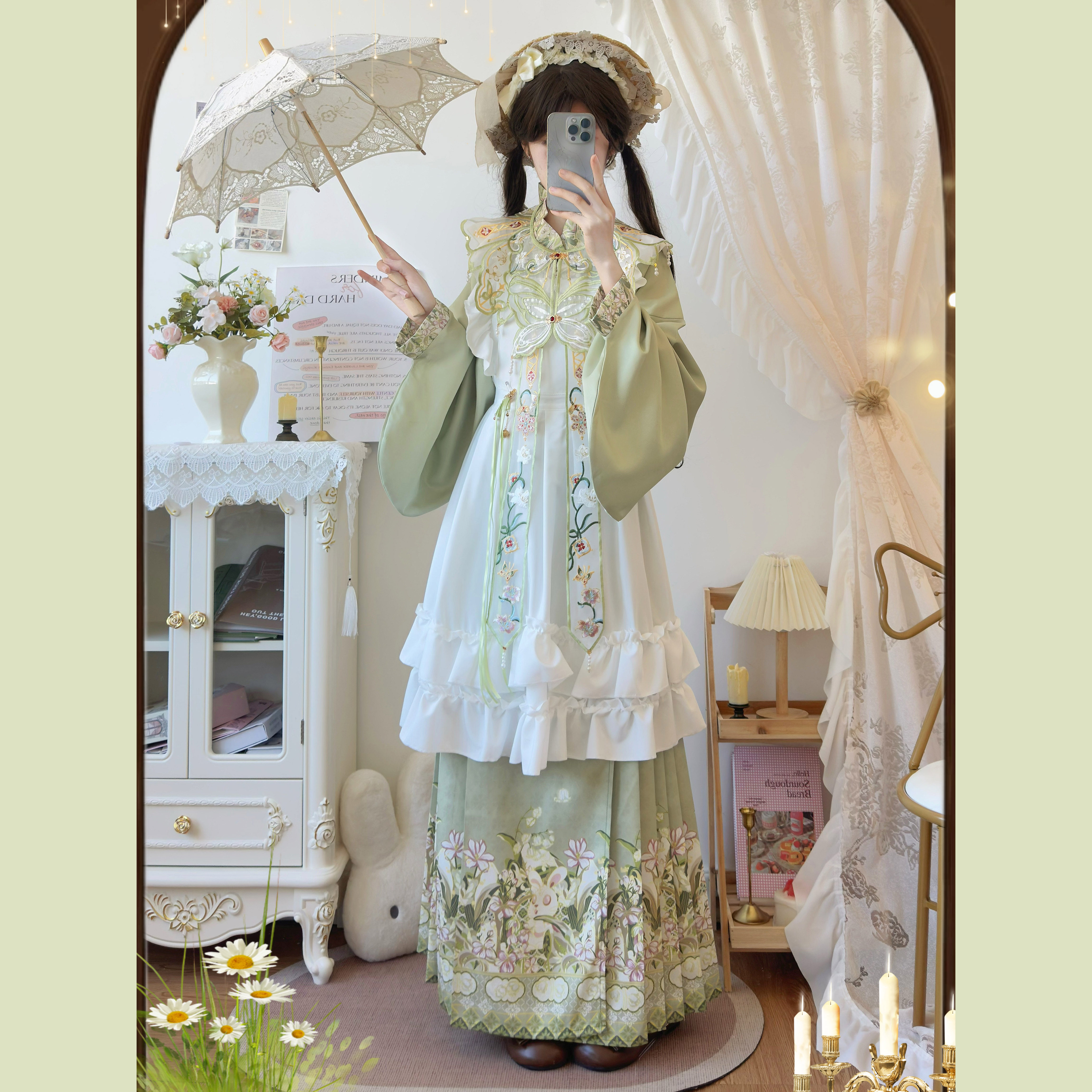 溪迟原创汉洋折衷洛丽塔刺绣罩裙明制交领琵琶袖马面裙日常款套装