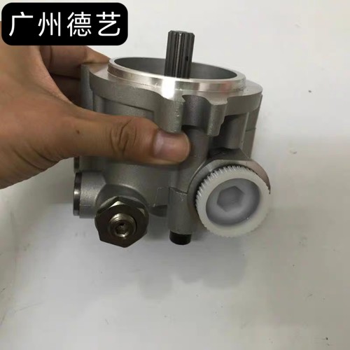 住友200A3神钢135挖掘机先导泵K3V112齿轮泵尾泵