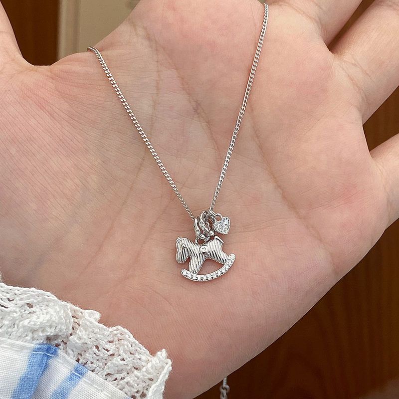 s925纯银马上有钱木马项链中古风条纹摇摇马气质爱心百搭女锁骨链