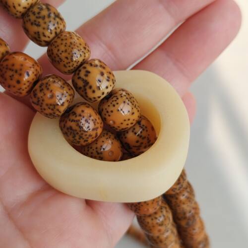 油润驼骨随形发圈跑环星月菩提配饰
