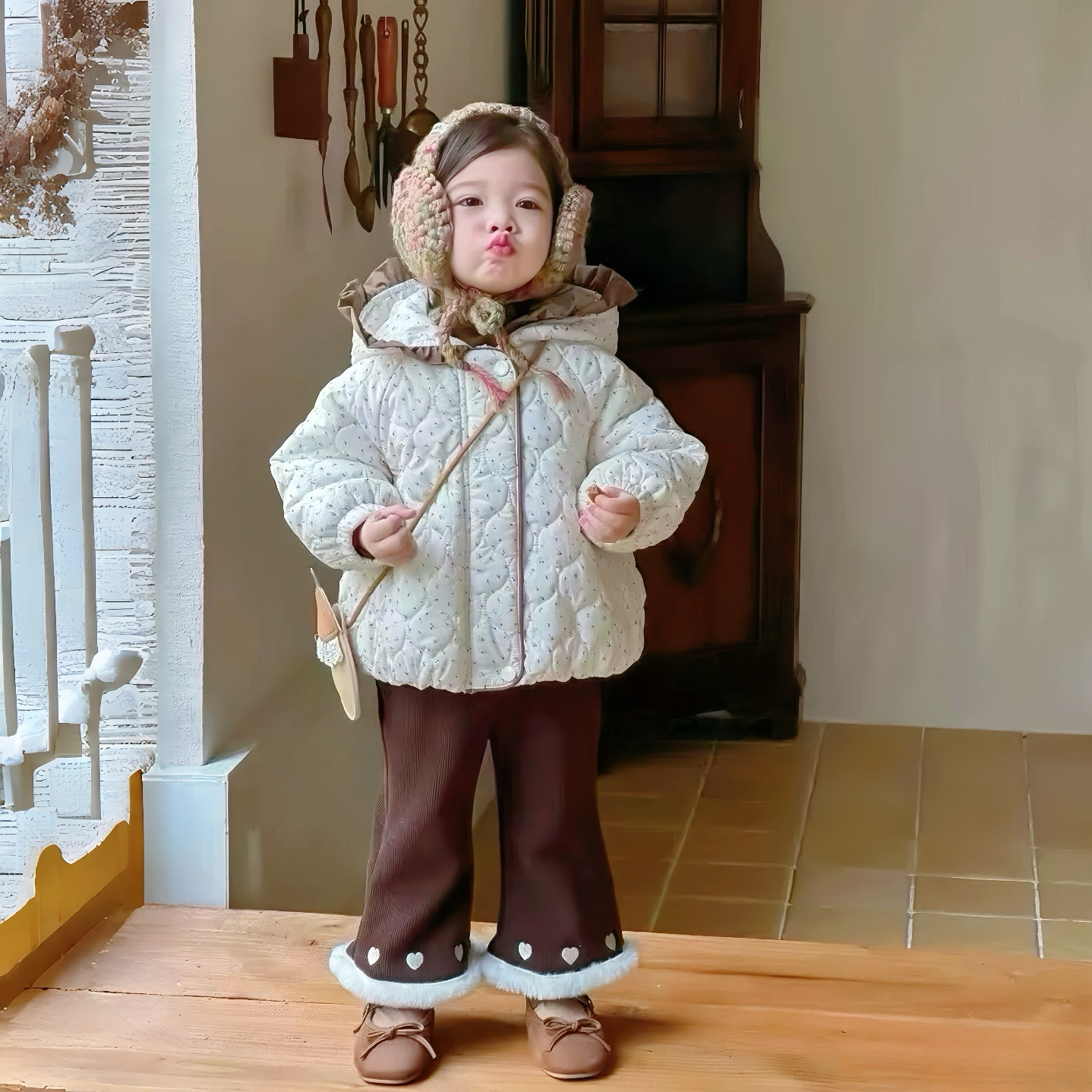 韩版儿童碎花连帽棉衣2025冬装洋气加厚外套女童冬季保暖加绒棉袄