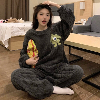 睡衣女款秋冬季珊瑚绒加厚加绒圆领保暖卡通大码法兰绒家居服套装