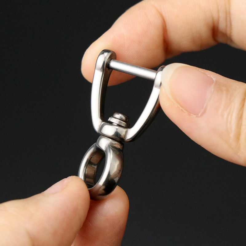 钛合金可旋转马蹄扣钥匙扣