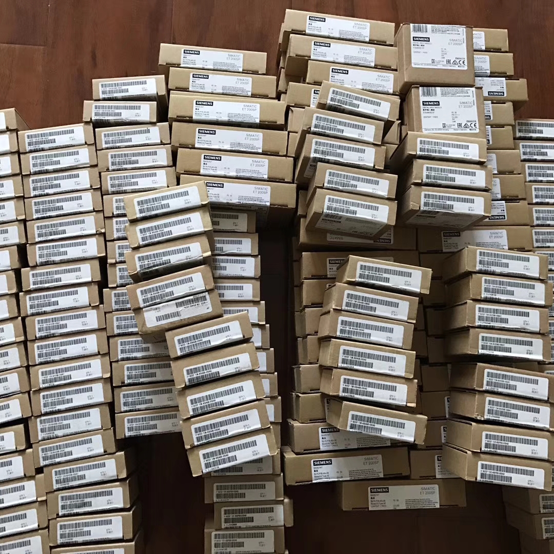 西门子6ES7226-6BA32-6DA32-6PA32-0XB0全新6ES72266BA320XB0现货