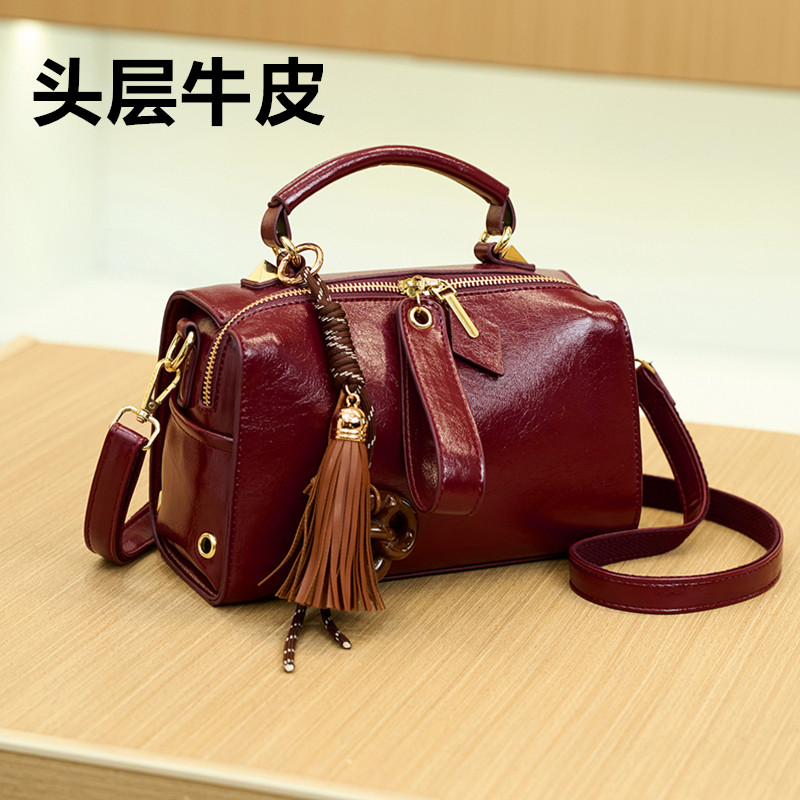 头层牛皮单肩斜挎包女包软真皮手提托特包时尚复古枕头包2025新款
