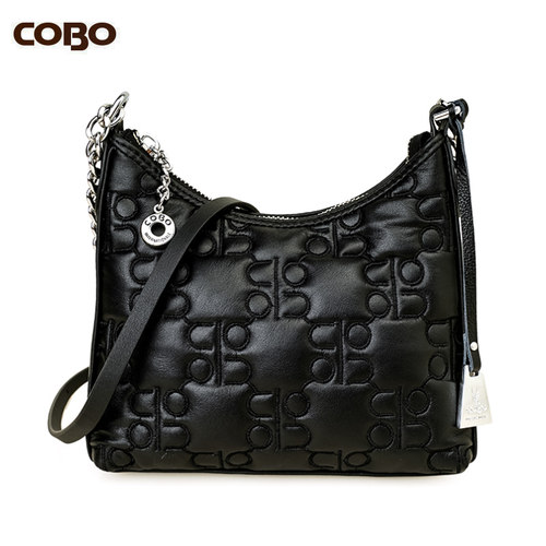 COBO/蔻尔宝头层牛皮压花菱格形LOGO休闲单肩斜挎包女包