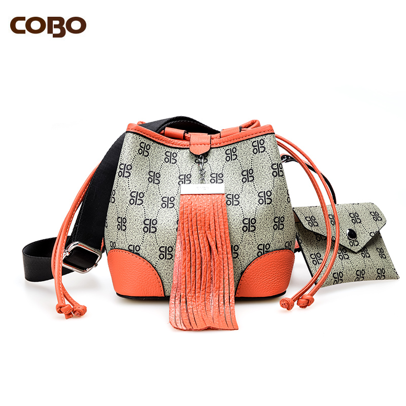 COBO水桶包字母料PVC中休闲品牌