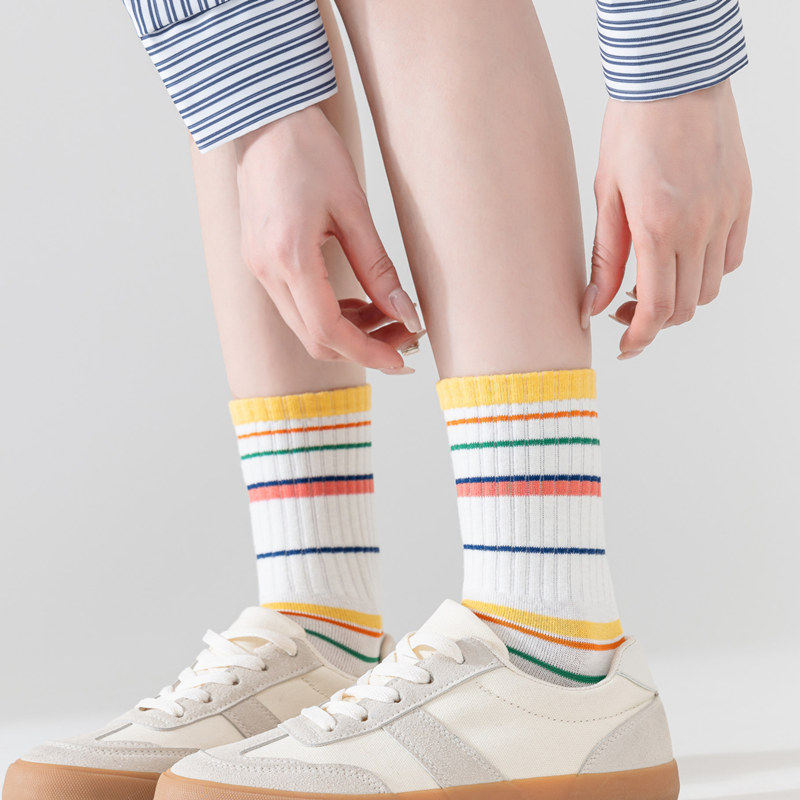 彩虹条纹袜子女中筒袜春秋款纯棉白色日系INS潮撞色韩版长袜女