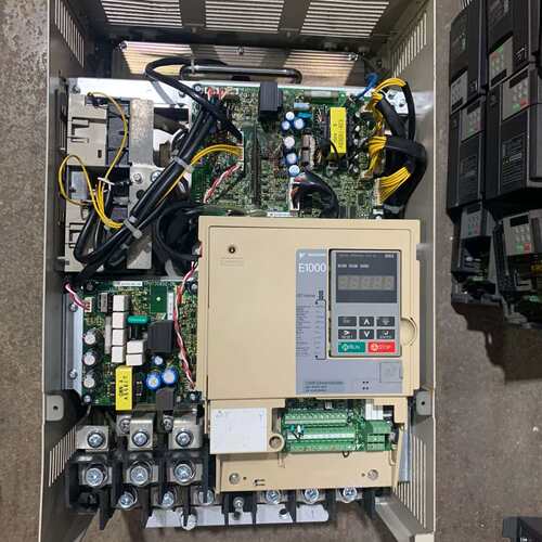 （议价）安川E1000变频器90KWEB4A0165ABA拍
