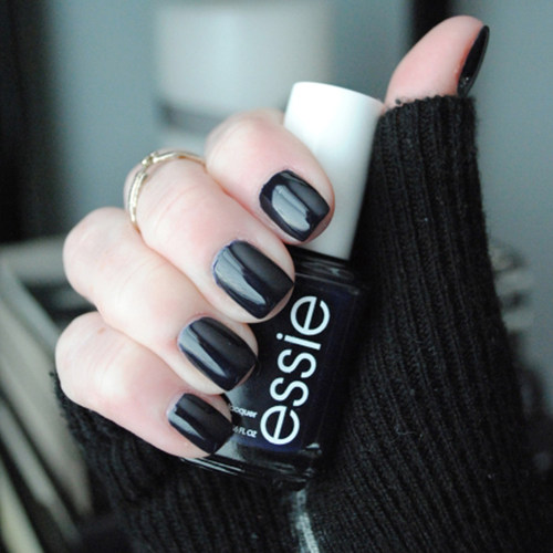 ESSIE指甲油神秘玛瑙纯黑色