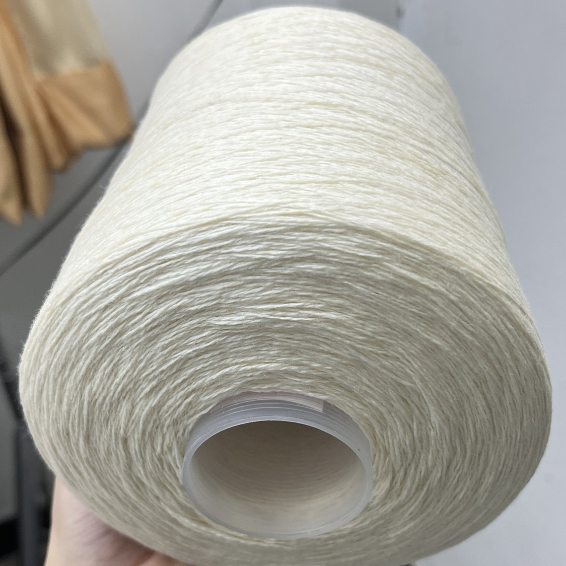 DK中粗山羊绒/ 香港UPW 90%羊毛10%山羊绒/超细腻保暖透气