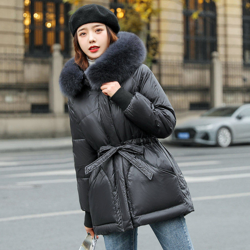 韩式短款连帽羽绒服女黑色超大真毛领白鸭绒保暖外套系带收腰加厚
