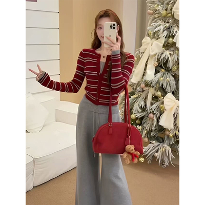 V领拼接假两件撞红色条纹针织衫