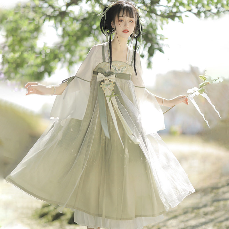 原创【小栀夏】唐制汉元素短衫齐胸吊带改良短款清新绣花汉元素