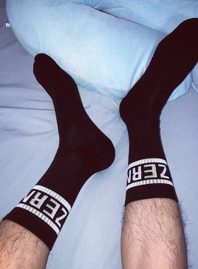 潮袜部落春夏季袜子中长筒男士黑白运动字母吸汗透气纯棉ins潮