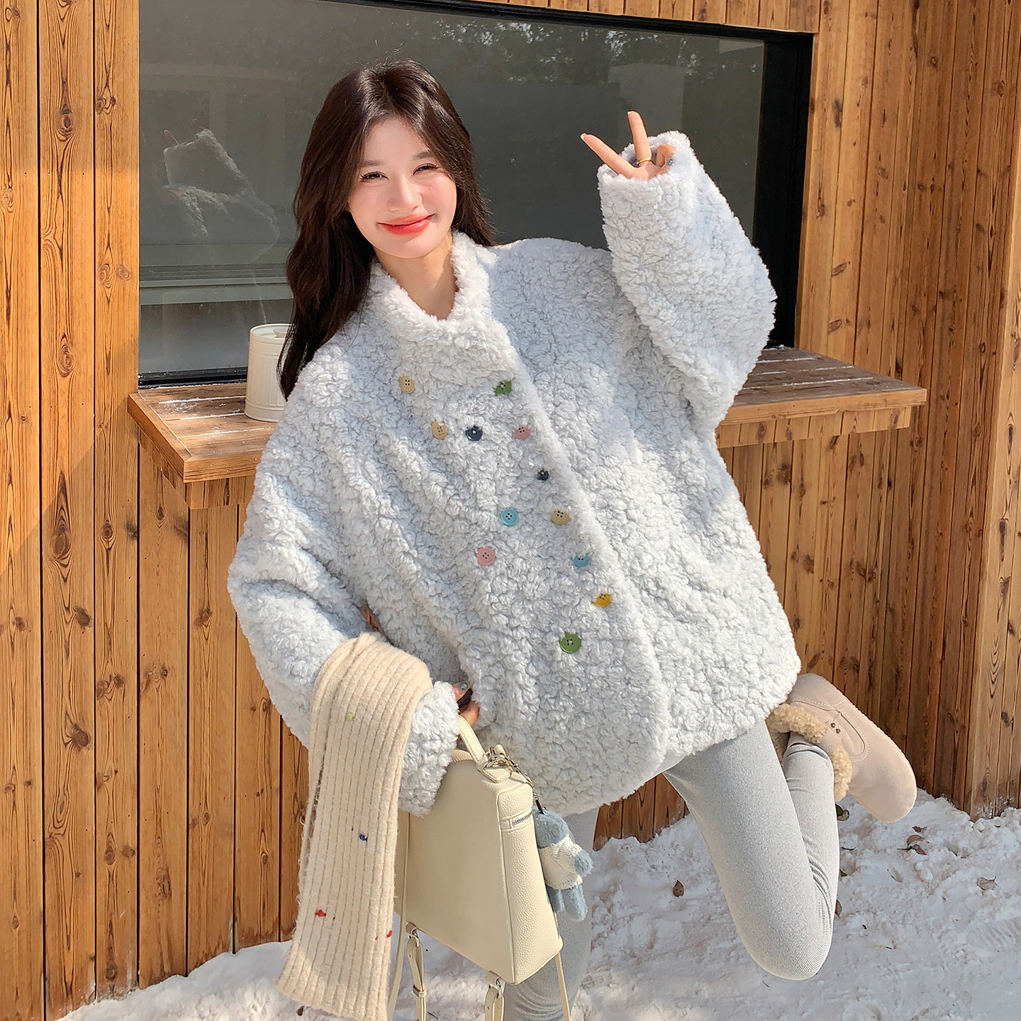 ）多彩纽扣皮毛一体外套2D120-M1212-P245-K368，女装毛呢外套，2D120